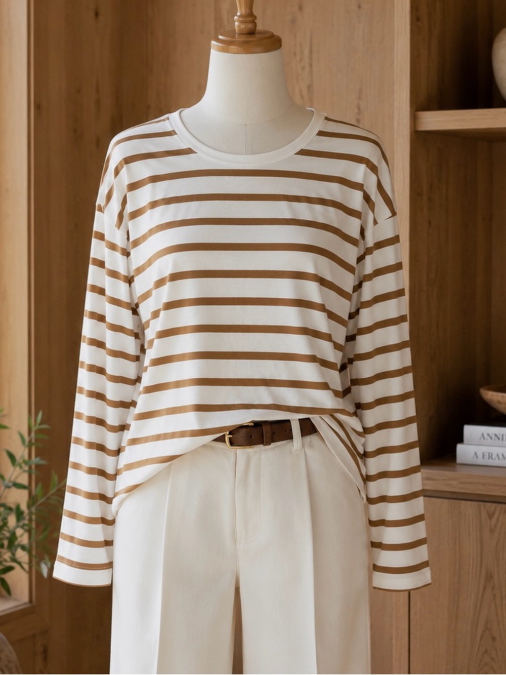 Banana Republic Classy Striped Long-Sleeve Crewneck Top - Picture 8 of 9